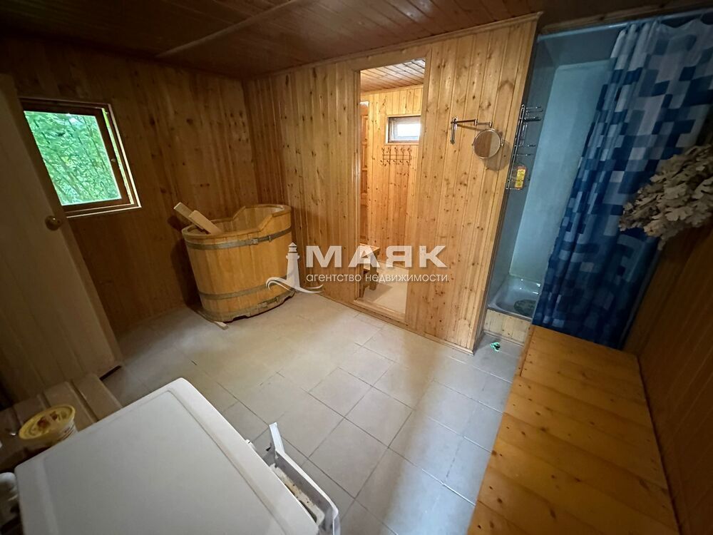 Дом 113 кв.м на участке 14 сот