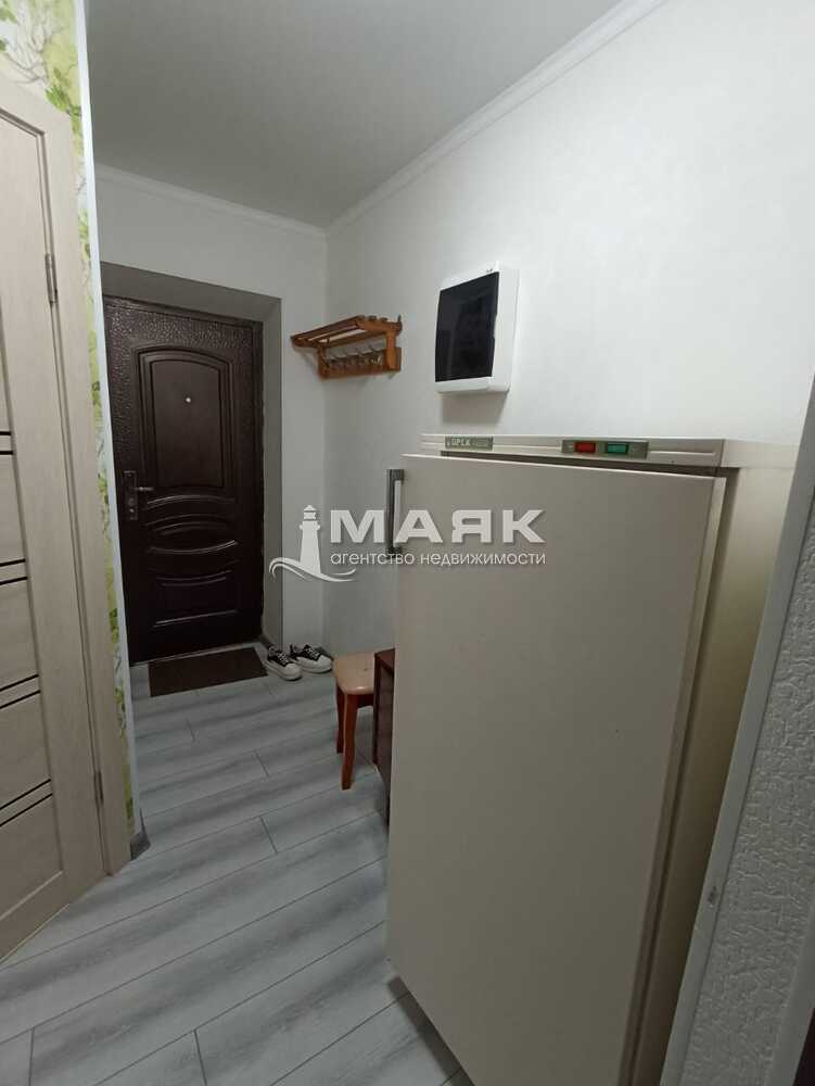 3-к. квартира 43.9 кв.м, 2/2