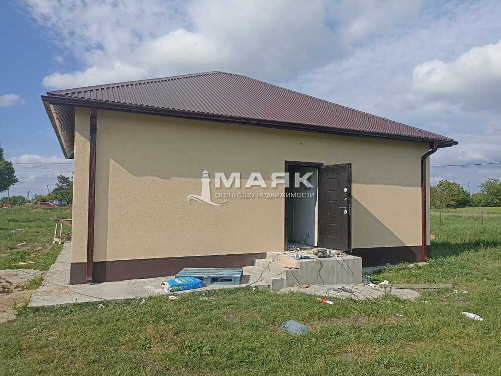 Дом 72 кв.м на участке 7 сот