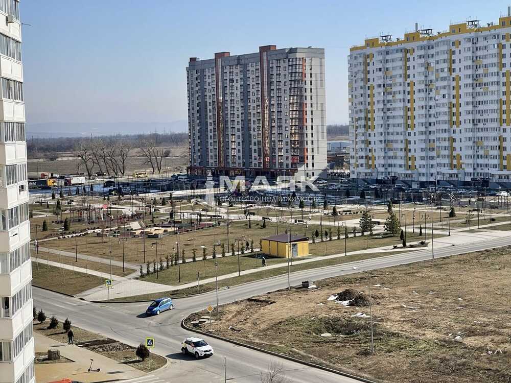 1-к. квартира 32 кв.м, 8/16