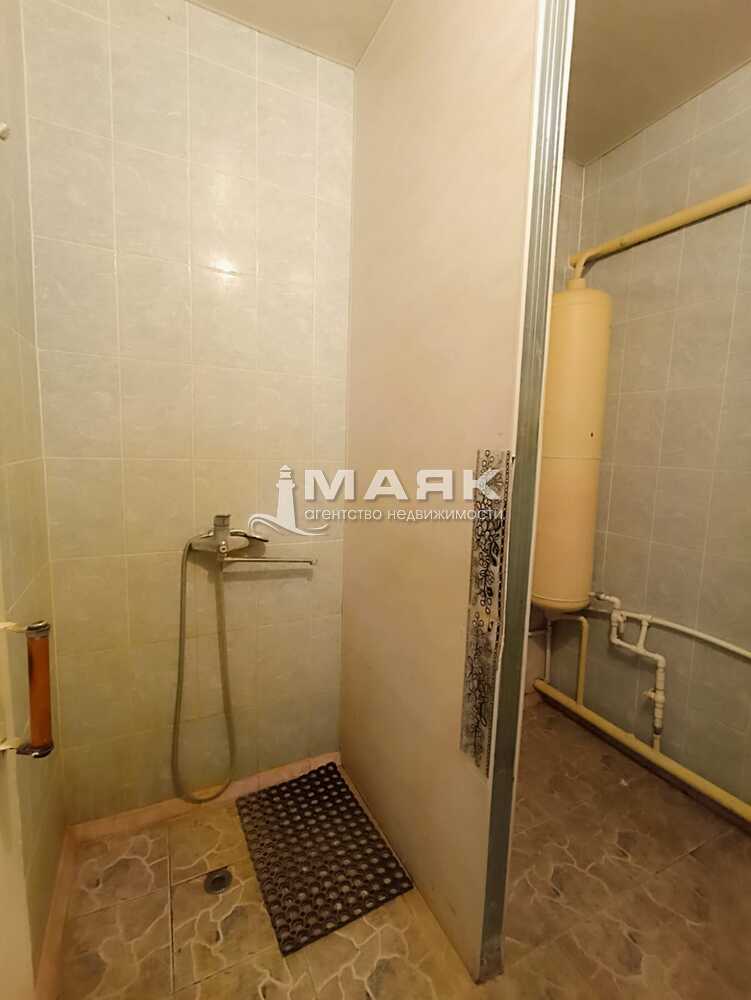 3-к. квартира 77 кв.м, 1/1