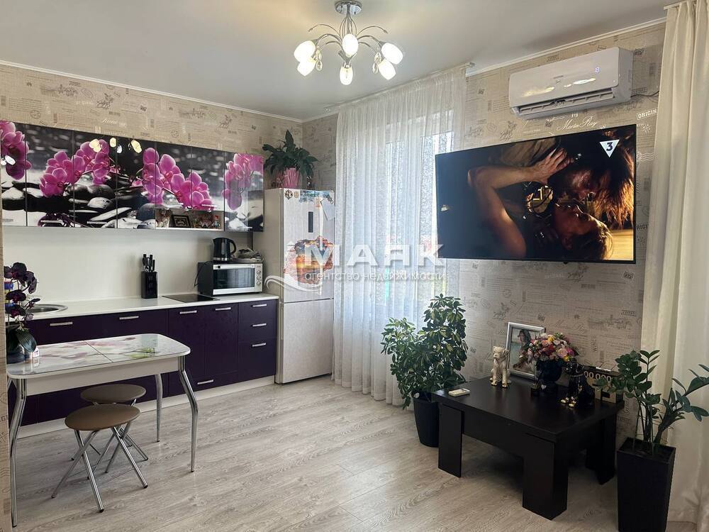 1-к. квартира 37.3 кв.м, 4/5