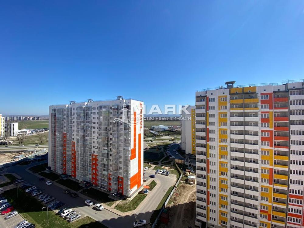 3-к. квартира 95.6 кв.м, 14/16