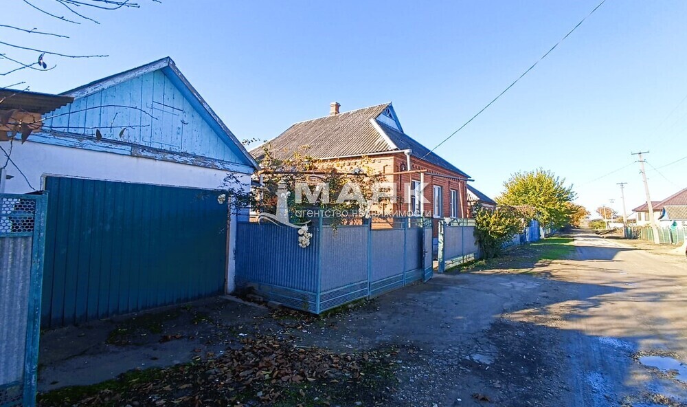 Дом 92.9 кв.м на участке 15 сот