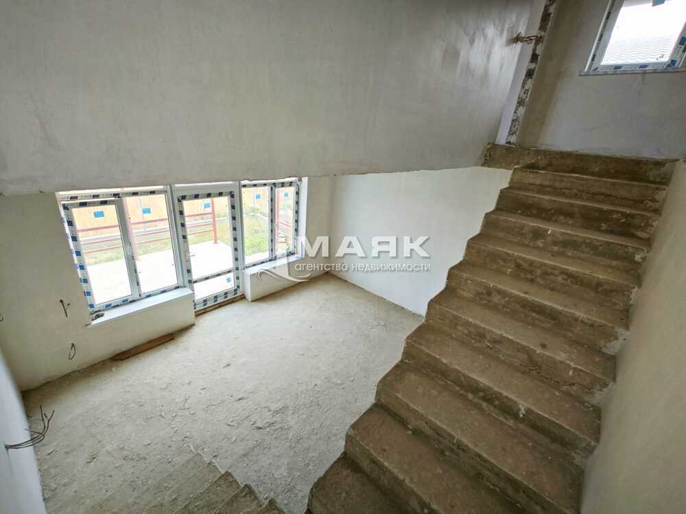 Дом 140 кв.м на участке 3.25 сот