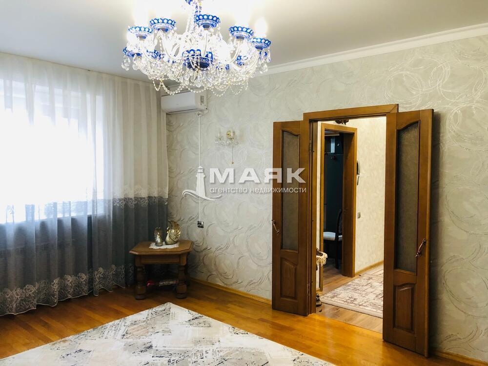 2-к. квартира 84 кв.м, 5/7