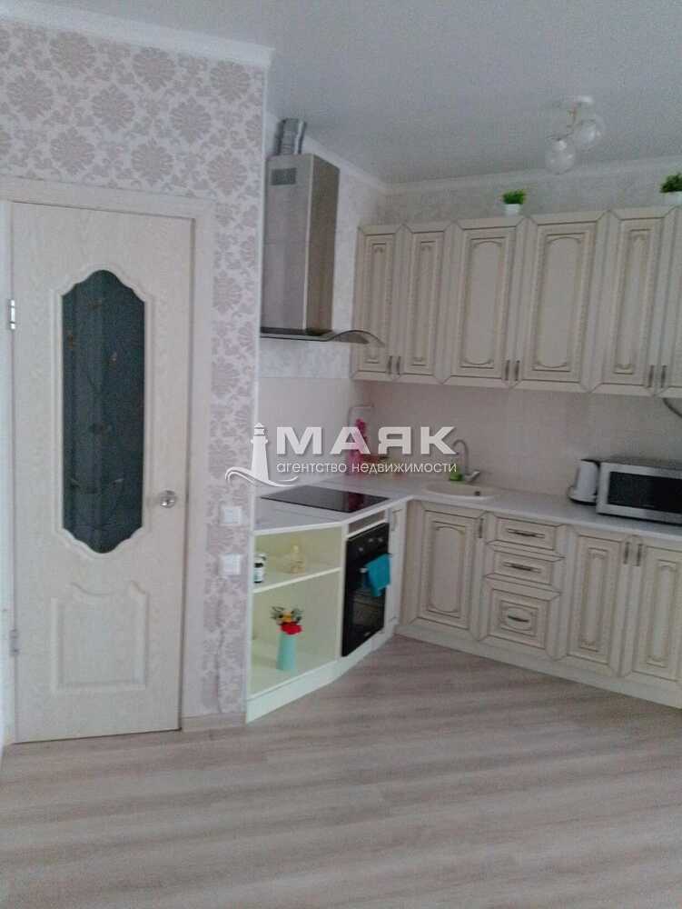 Студия 31 кв.м, 1/8