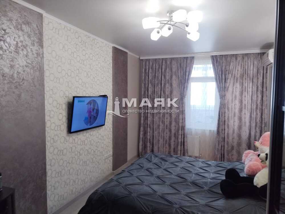 2-к. квартира 72.1 кв.м, 5/13