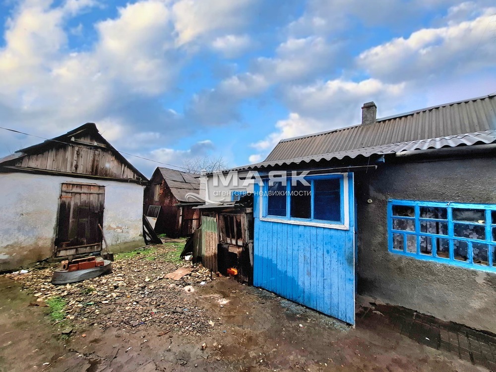 Дом 22.3 кв.м на участке 8.9 сот