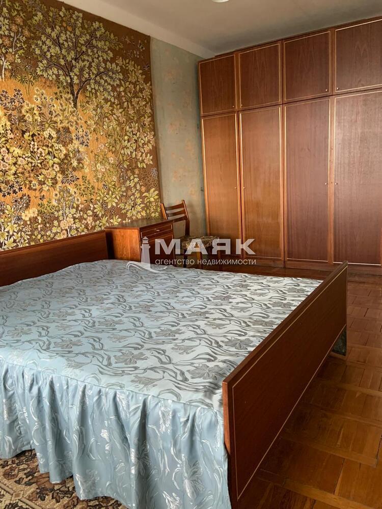 2-к. квартира 60.3 кв.м, 4/6