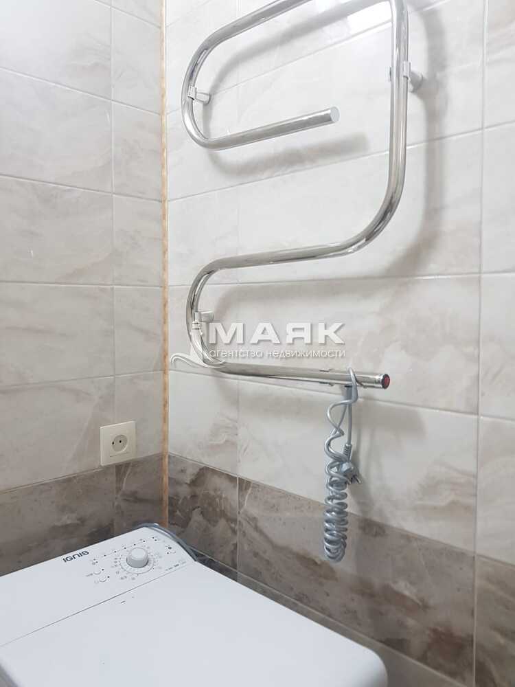 1-к. квартира 44 кв.м, 8/13