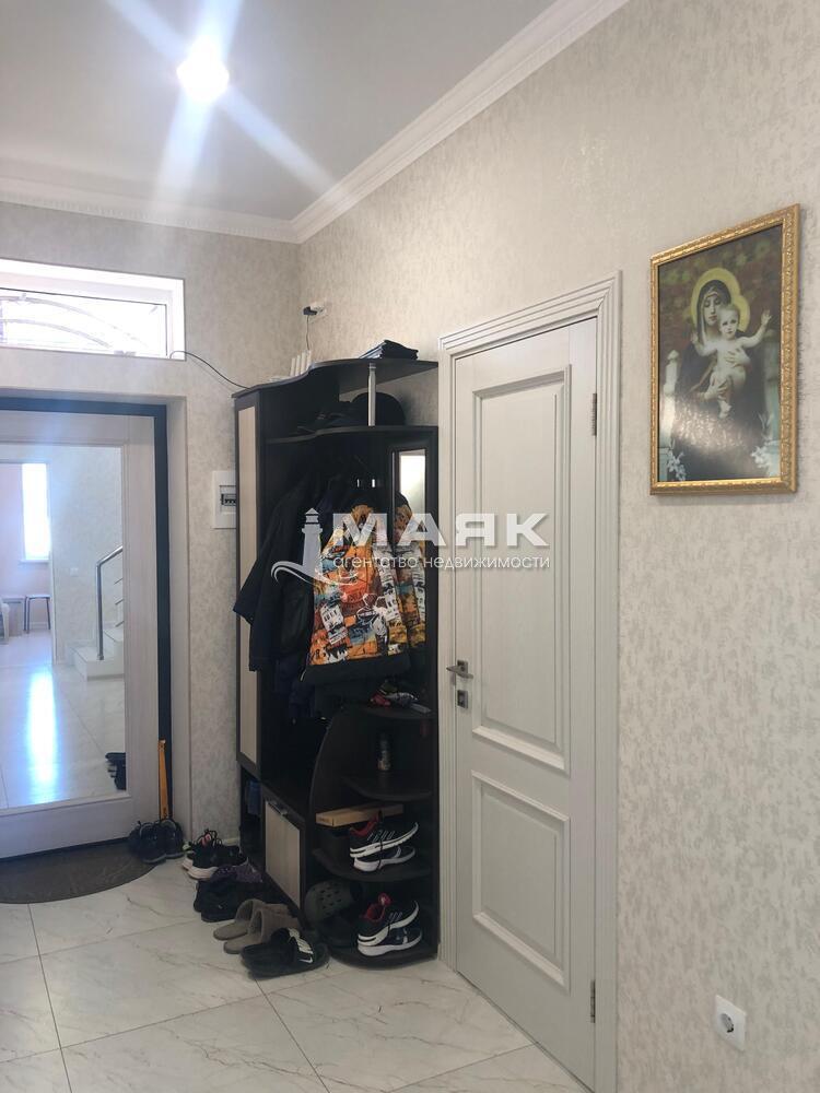 Дом 118.5 кв.м на участке 3 сот