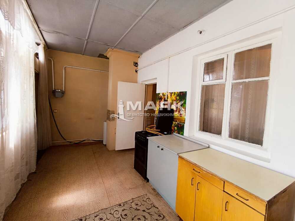 3-к. квартира 77 кв.м, 1/1