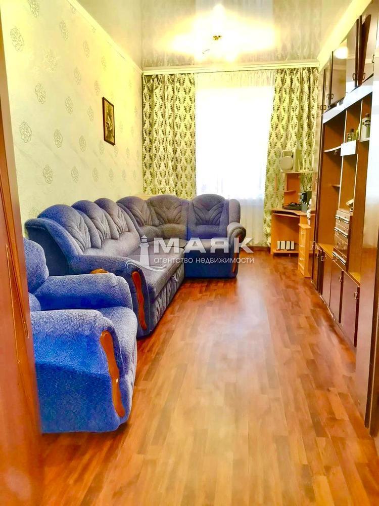 4-к. квартира 114.2 кв.м, 4/4