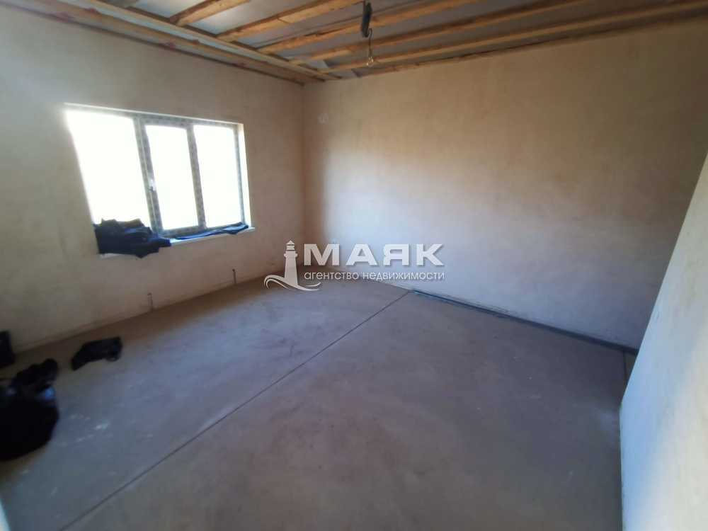 Дом 80 кв.м на участке 4 сот