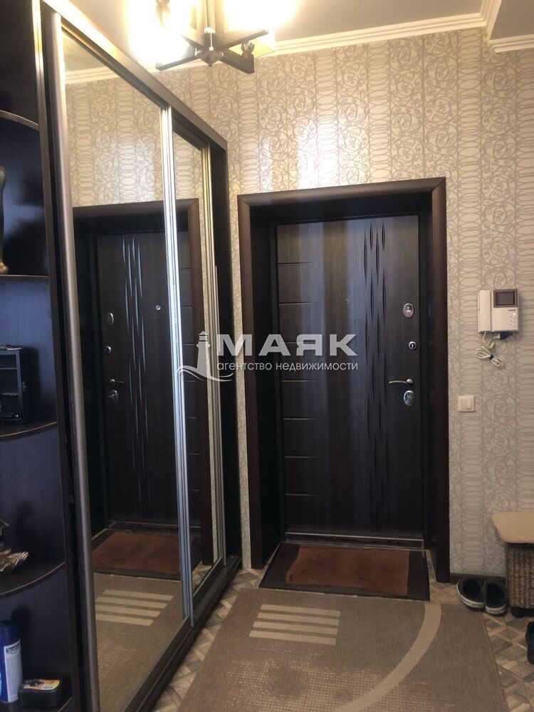 Дом 157.3 кв.м на участке 4.1 сот