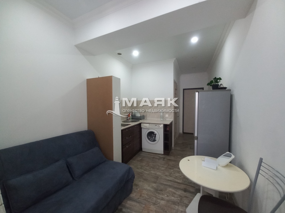 Студия 22 кв.м, 2/10