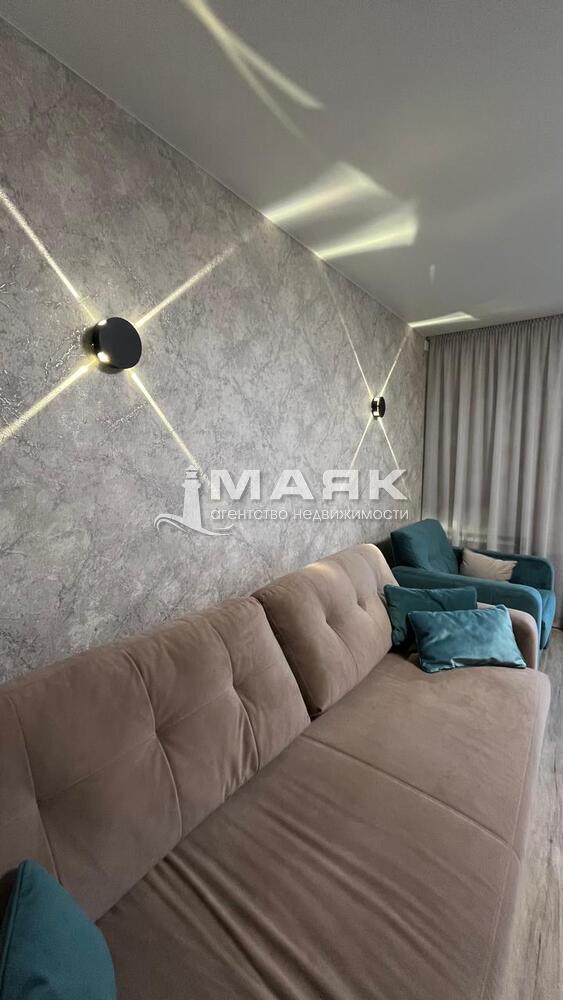 5-к. квартира 125.5 кв.м, 7/10