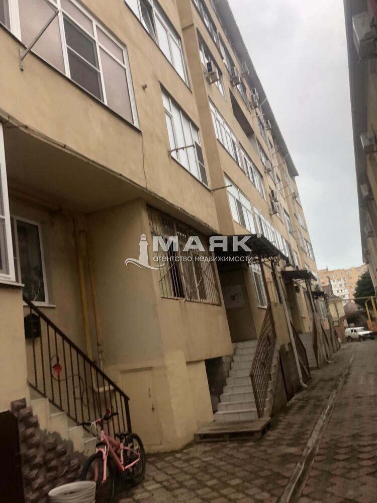 2-к. квартира 61.5 кв.м, 3/6