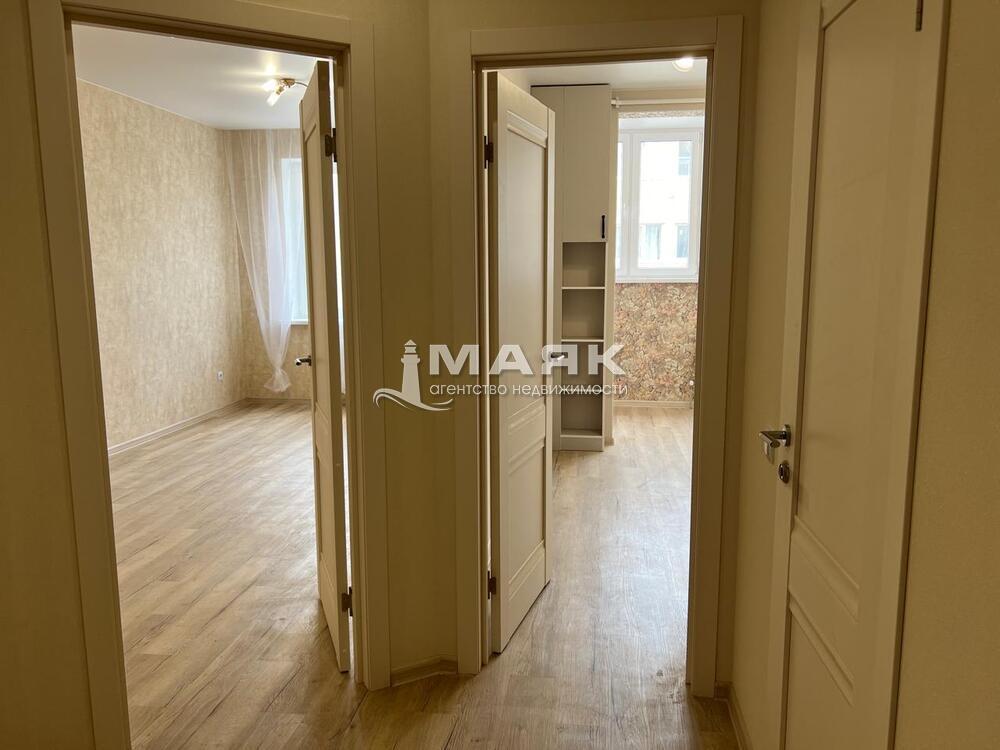 1-к. квартира 40 кв.м, 12/13