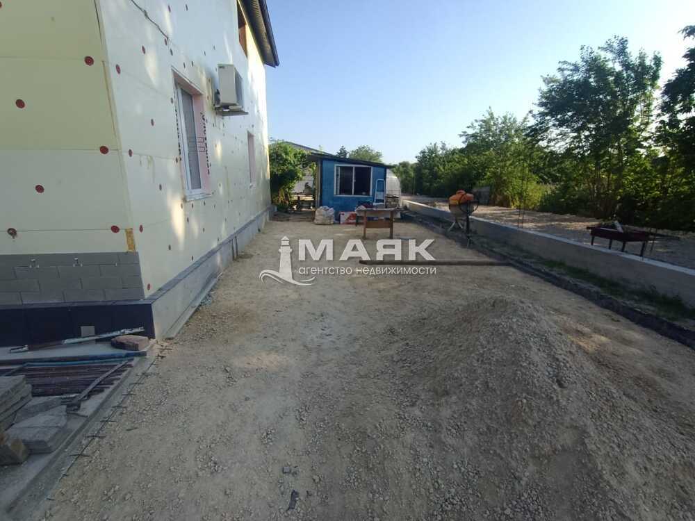 Дом 120 кв.м на участке 4 сот