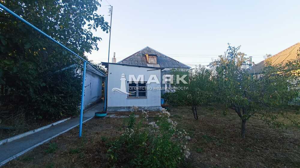 Дом 58.4 кв.м на участке 6 сот