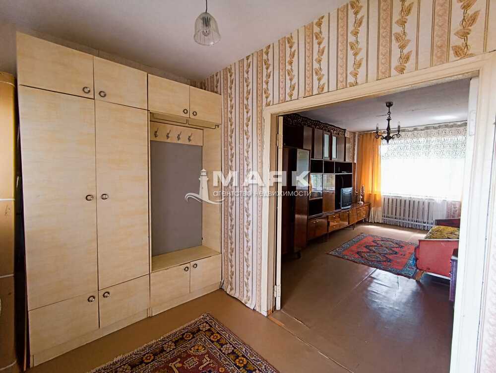 3-к. квартира 77 кв.м, 1/1