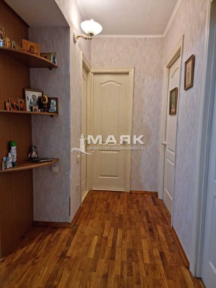 4-к. квартира 92 кв.м, 4/7