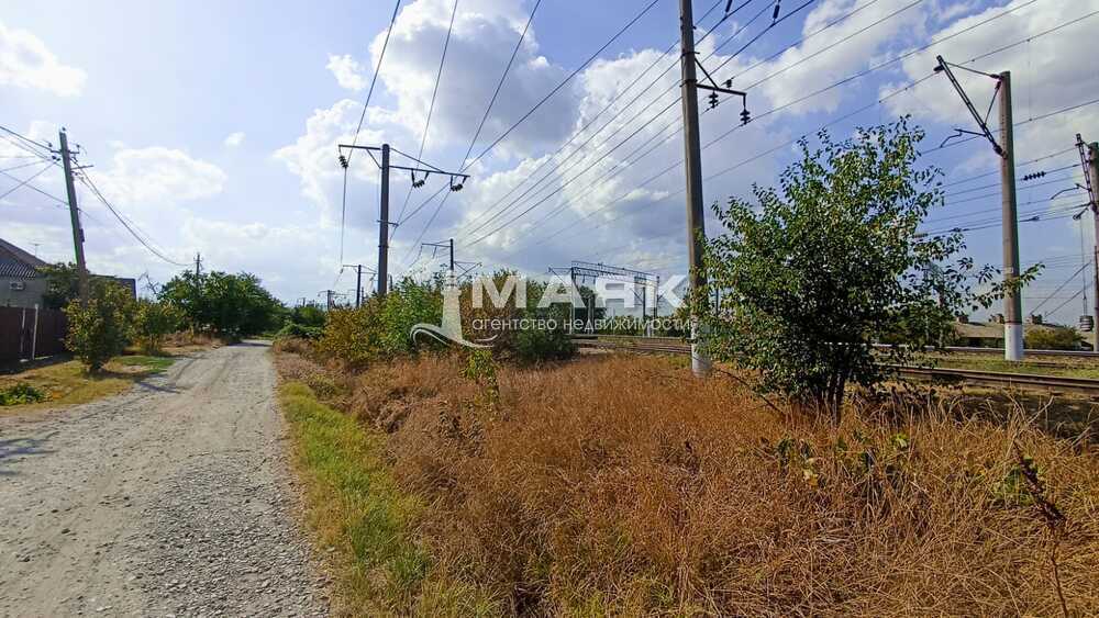 Дом 58.4 кв.м на участке 6 сот