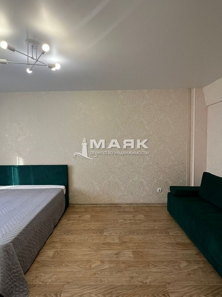 1-к. квартира 37 кв.м, 9/12