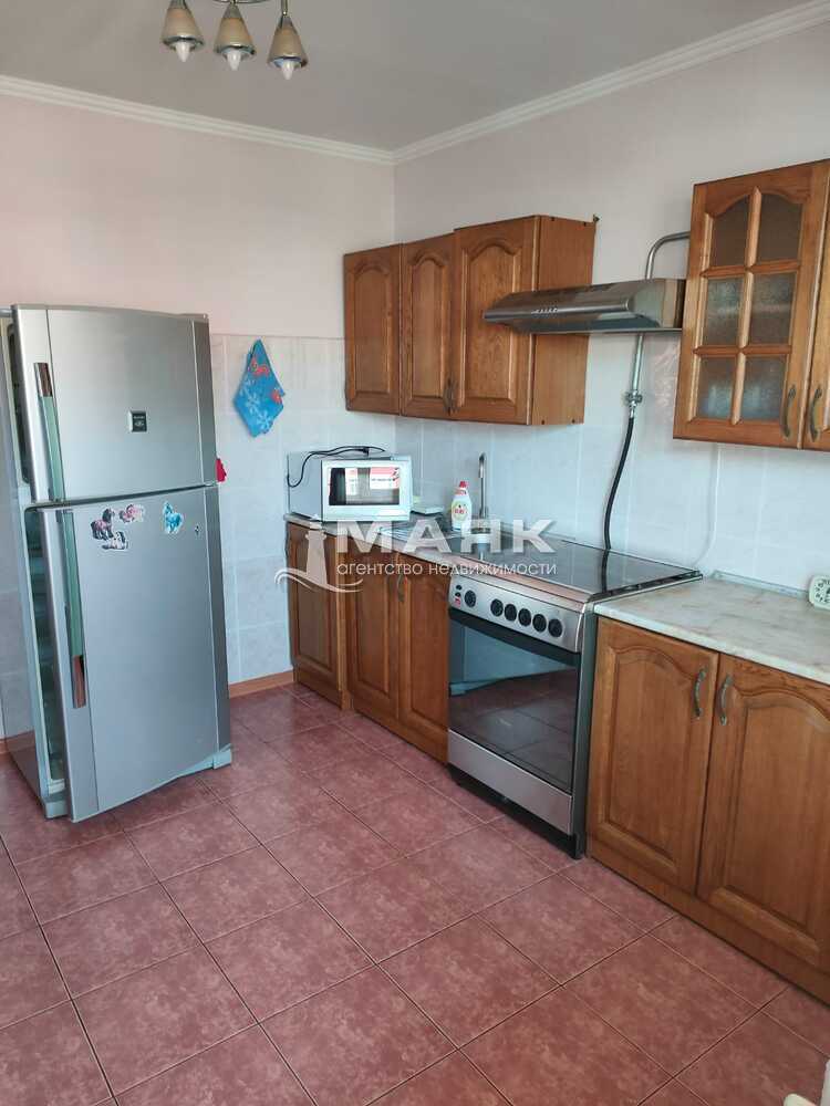 1-к. квартира 39.6 кв.м, 8/10