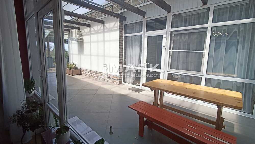 Дом 248 кв.м на участке 22 сот