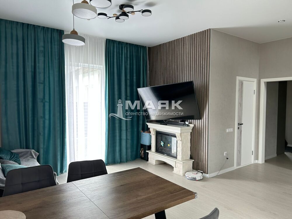 Дом 153 кв.м на участке 7 сот