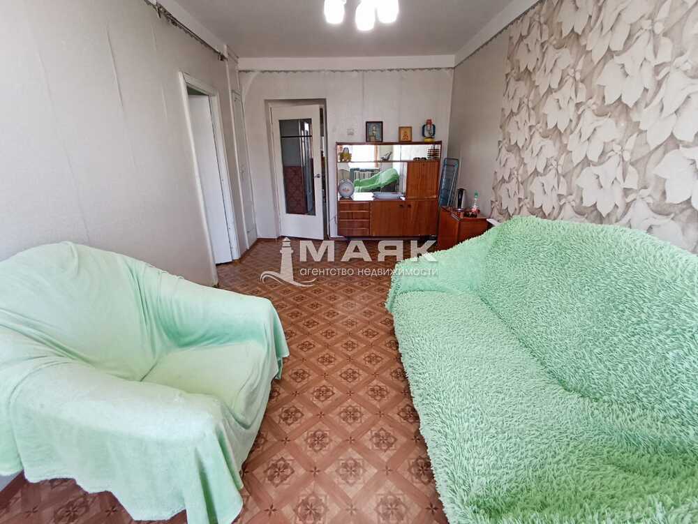 3-к. квартира 60 кв.м, 2/4