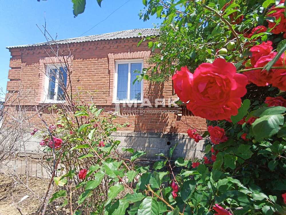 Дом 100 кв.м на участке 15 сот