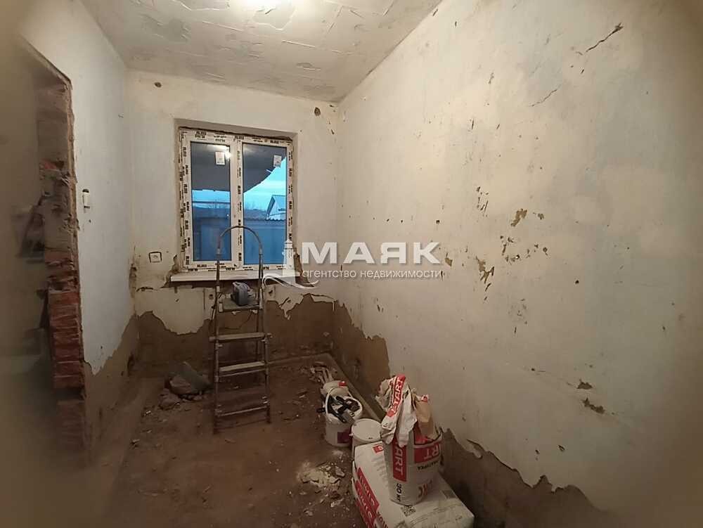 Часть дома 40 кв.м на участке 5 сот