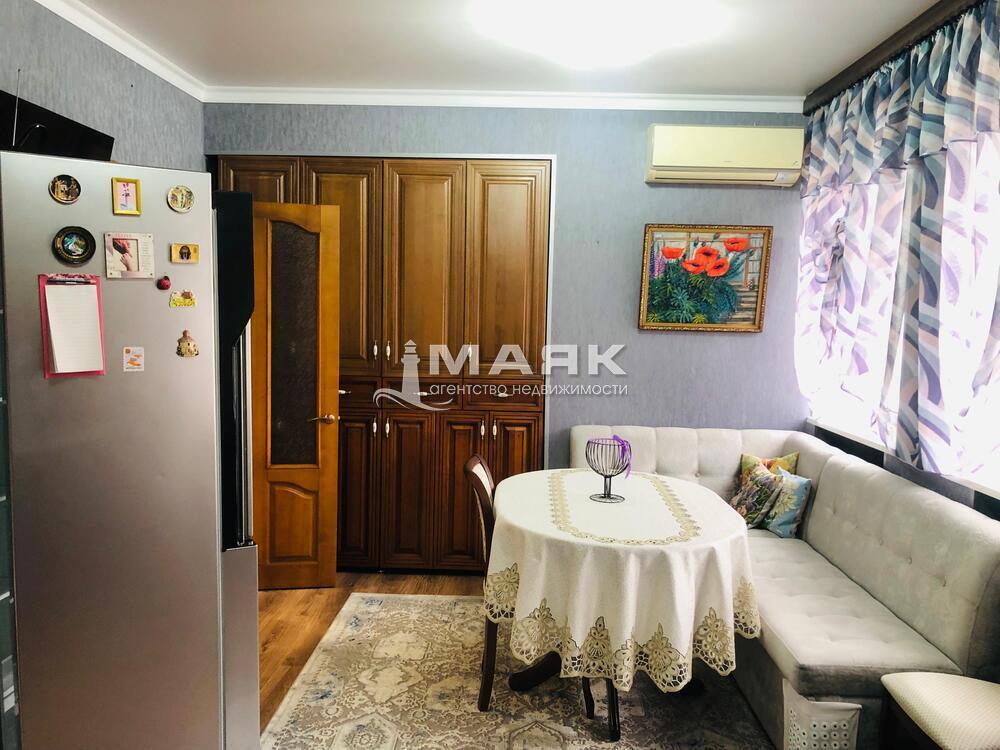 2-к. квартира 84 кв.м, 5/7
