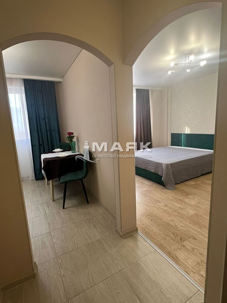 1-к. квартира 37 кв.м, 9/12