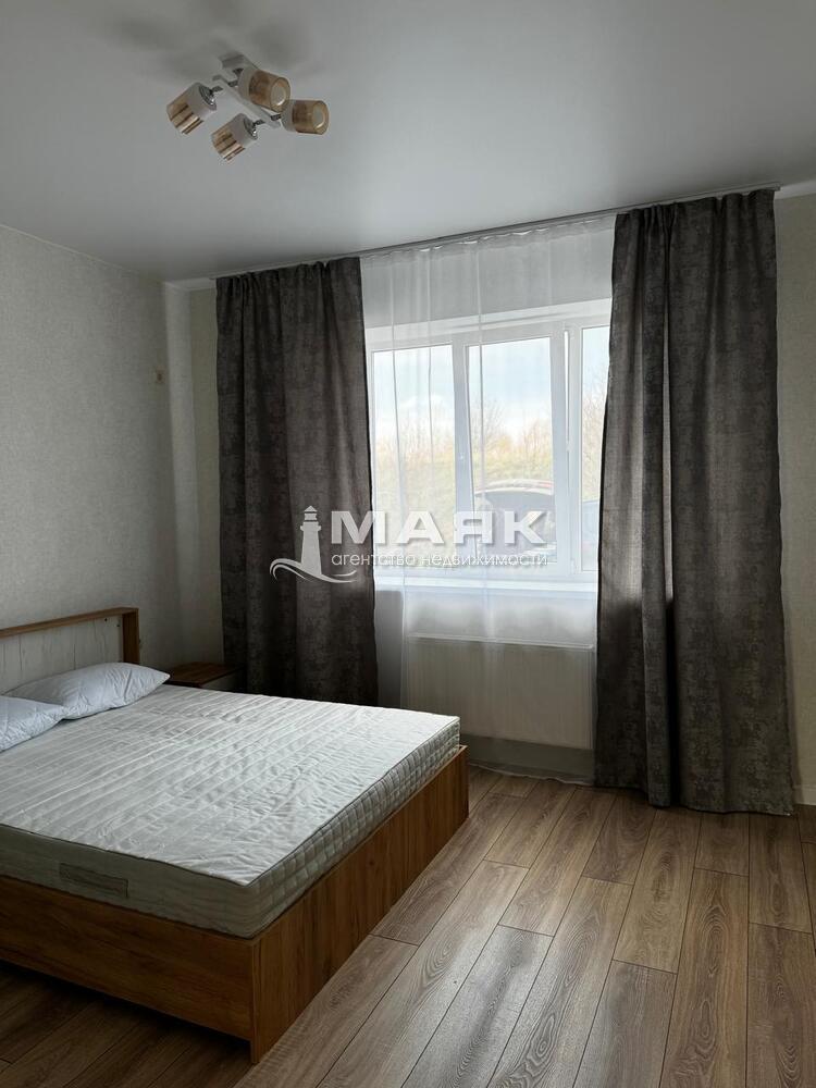 2-к. квартира 58.8 кв.м, 1/1