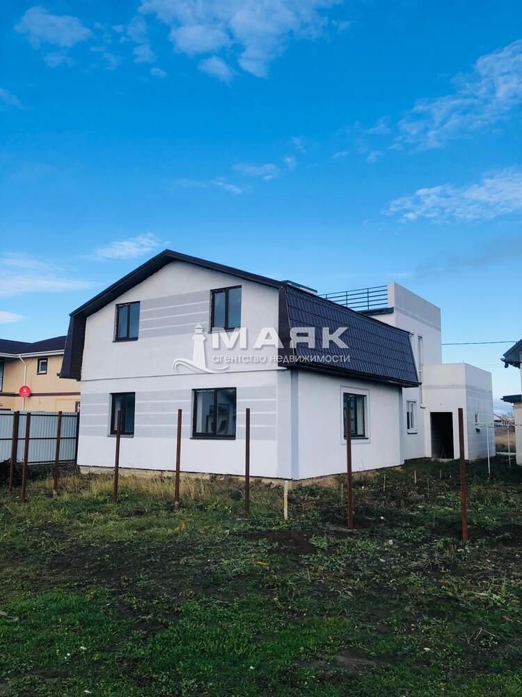 Дом 117 кв.м на участке 3 сот