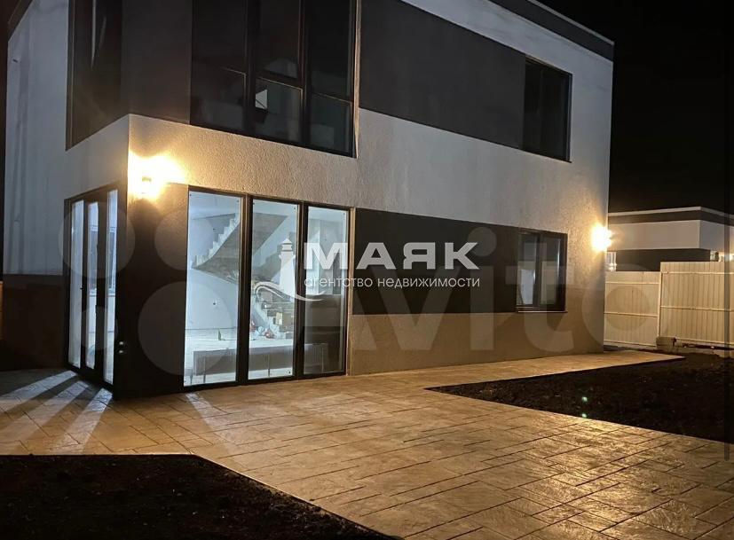 Дом 146.7 кв.м на участке 3 сот