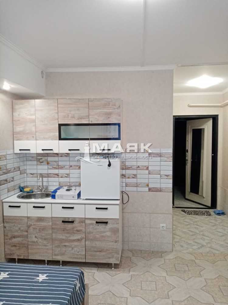 Студия 19 кв.м, цоколь/16