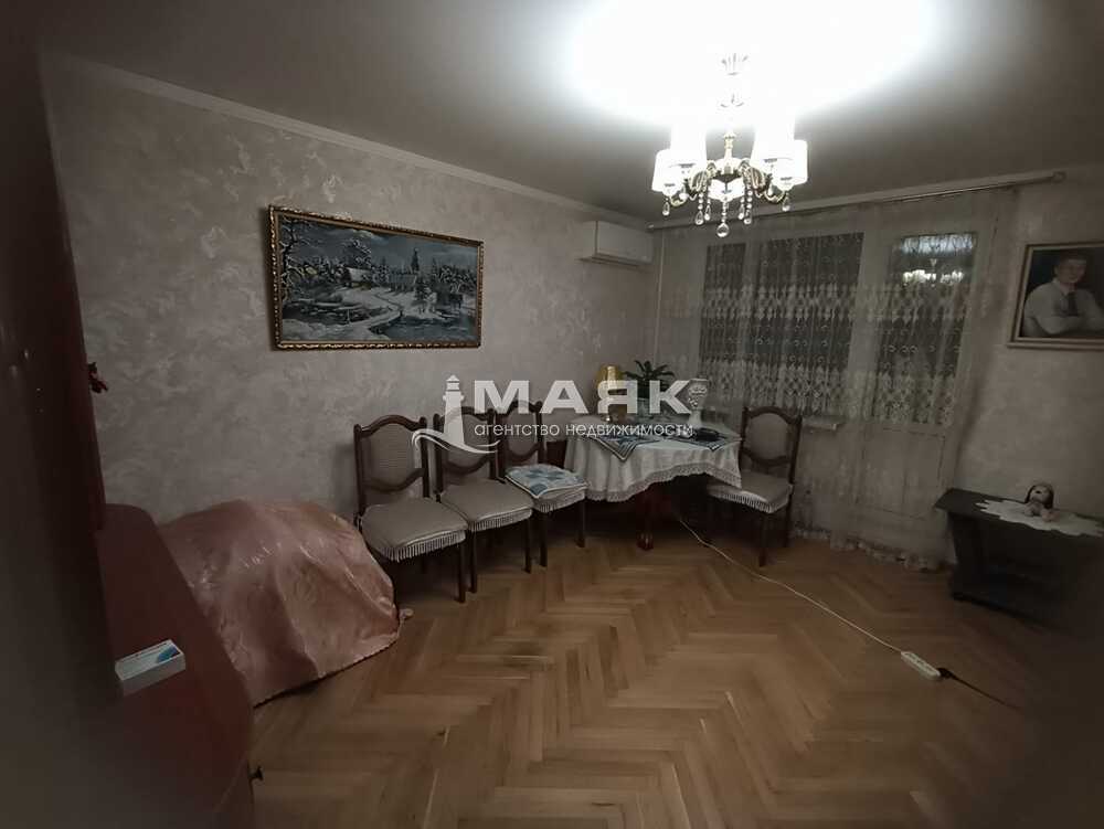 2-к. квартира 45 кв.м, 1/3