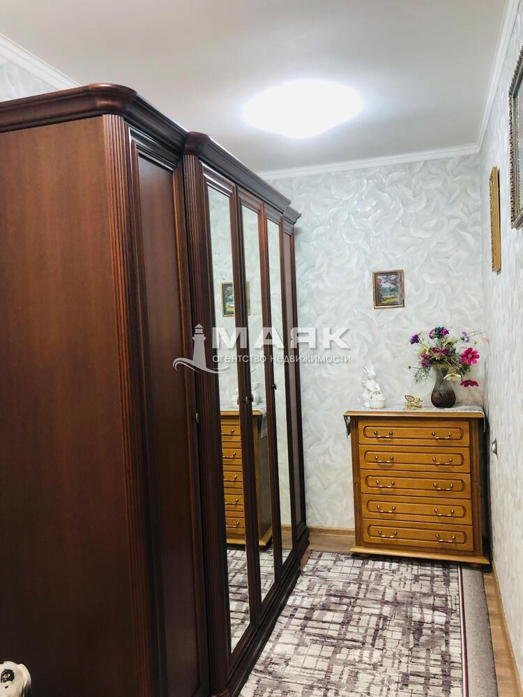 2-к. квартира 84 кв.м, 5/7