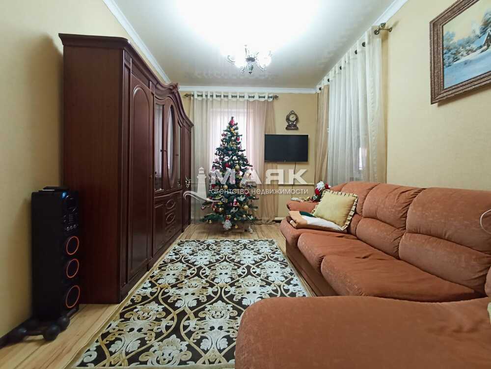 Дом 60 кв.м на участке 3 сот
