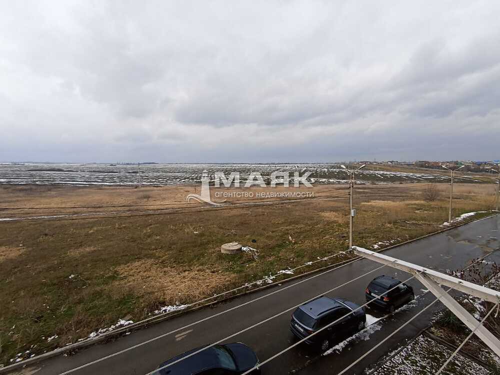 2-к. квартира 56 кв.м, 3/9