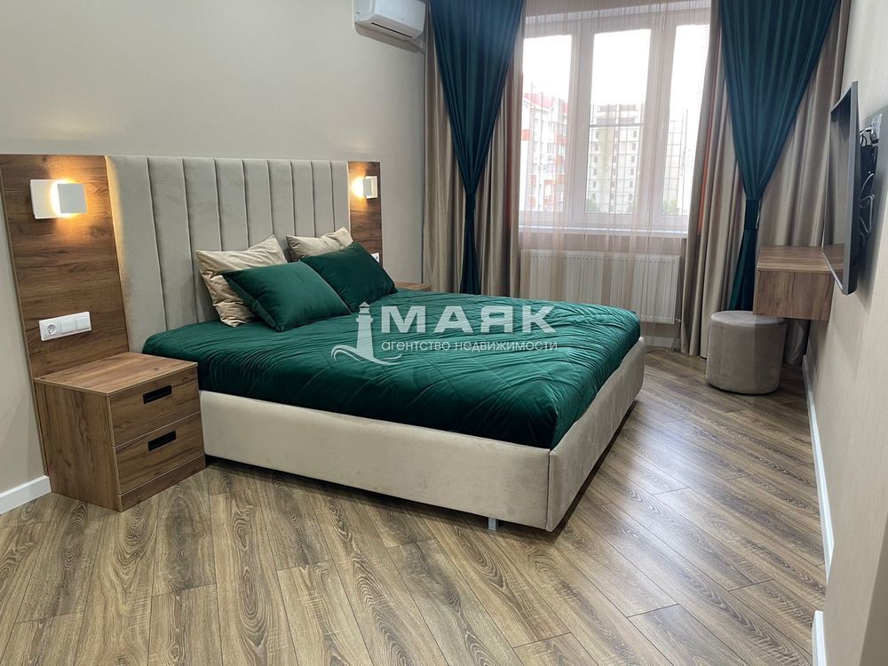 2-к. квартира 72 кв.м, 5/13