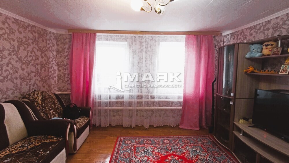 Дом 48 кв.м на участке 18 сот