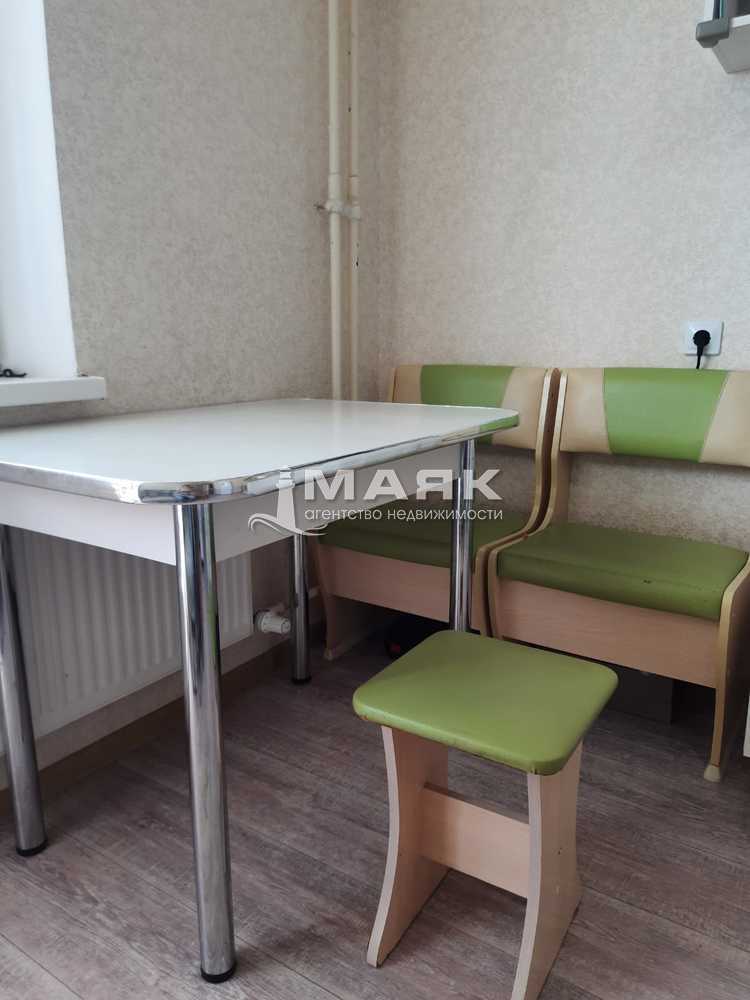 1-к. квартира 35.6 кв.м, 8/16