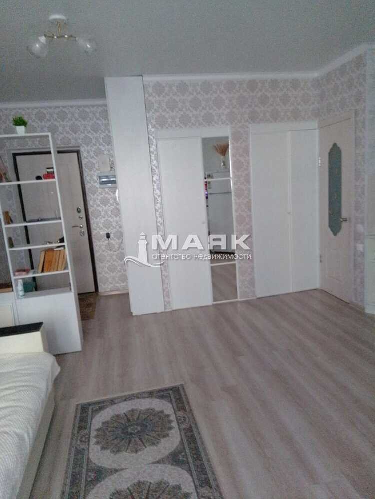 Студия 31 кв.м, 1/8